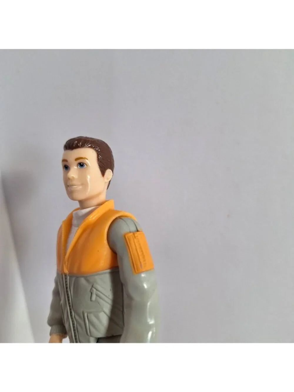 Loving Family Man Gray Dad Orange Jacket Green Pants 2004